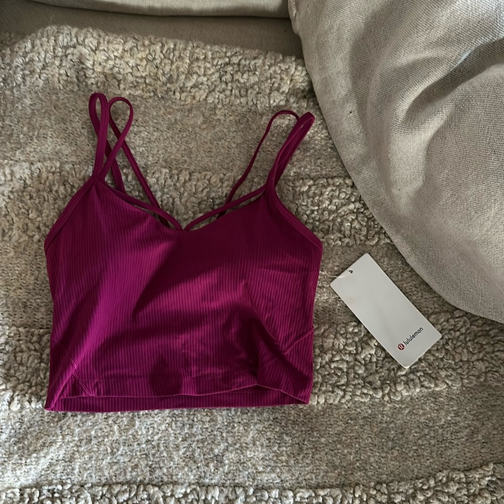 Magenta lululemon tank top Size 4 NWT